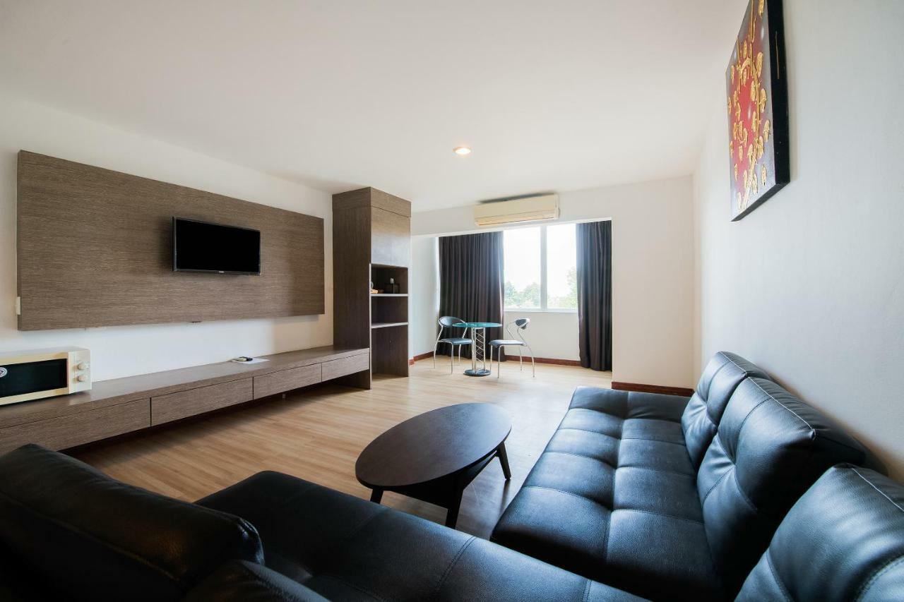 Oyo 257 Sea Paradise Hotel Sattahip Dış mekan fotoğraf