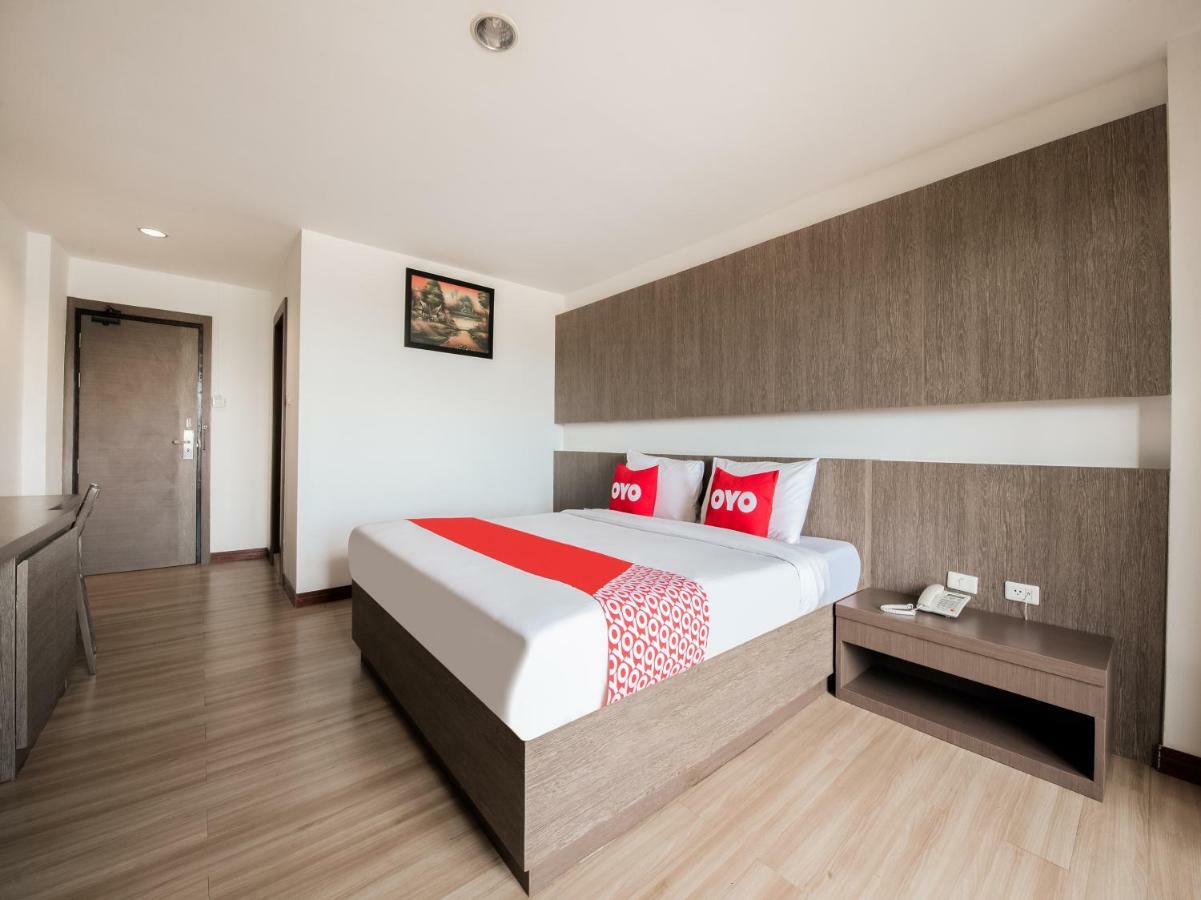 Oyo 257 Sea Paradise Hotel Sattahip Dış mekan fotoğraf